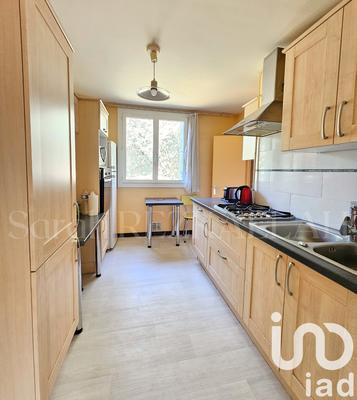 Appartement - 83 m² - 4 pièces