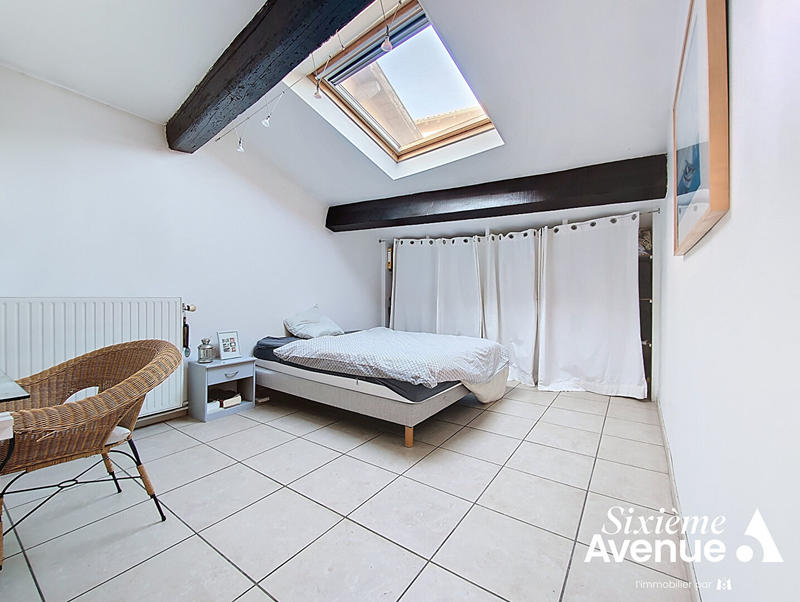 Maison - 160 m² - 8 pièces