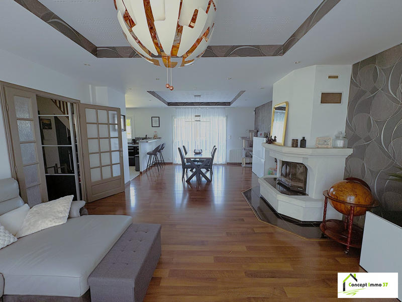 Maison - 150 m² - 6 pièces