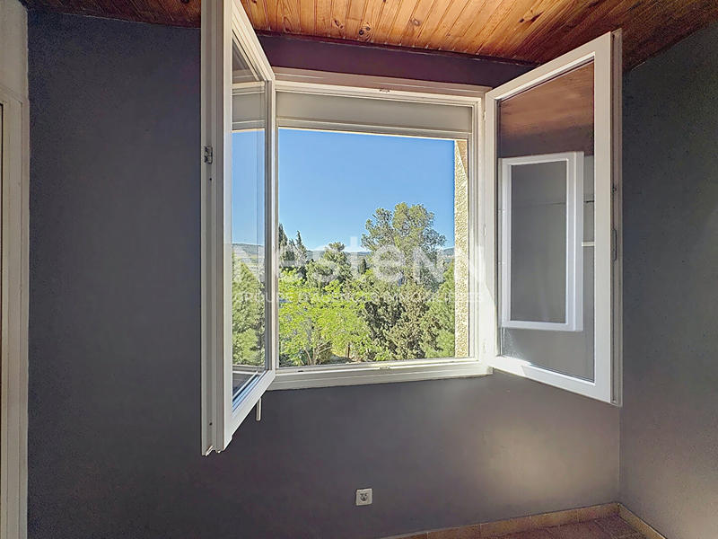 Maison - 178 m² - 8 pièces