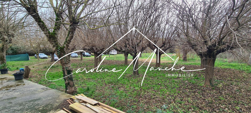 Propriété - 300 m² - 8 pièces