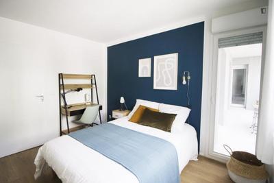 Chambre - 11 m² - 4 pièces