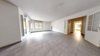 Appartement - 83 m² - 3 pièces