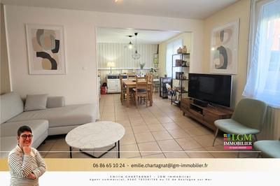 Maison - 106 m² - 4 pièces