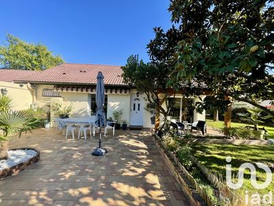 Maison - 121 m² - 5 pièces