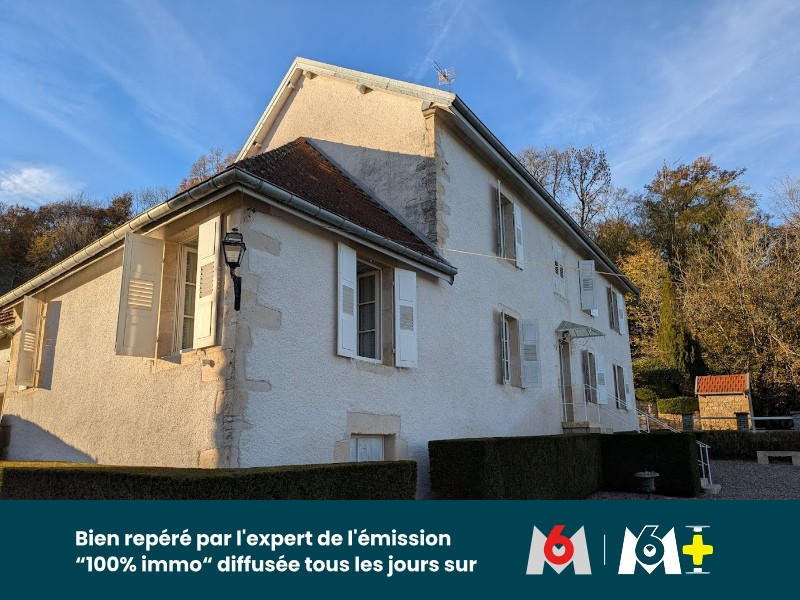 Maison - 245 m² - 6 pièces