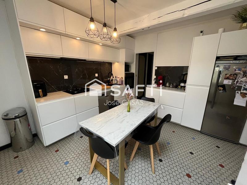 Maison - 163 m² - 6 pièces