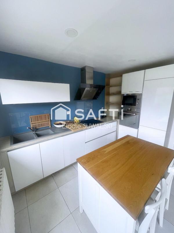 Maison - 85 m² - 5 pièces