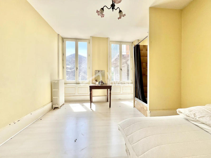 Immeuble - 884 m² - 20 pièces