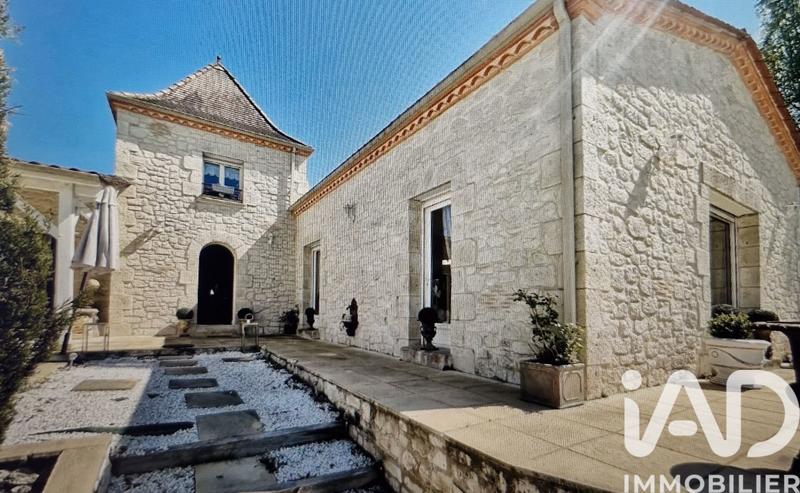 Maison - 185 m² - 5 pièces