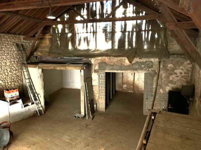 Maison - 130 m² - 2 pièces