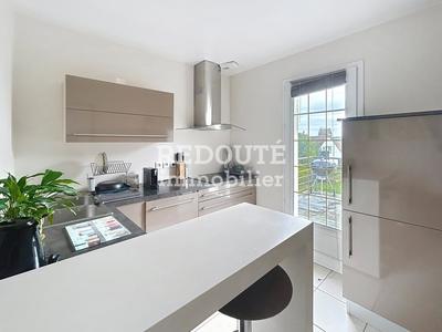 Maison - 106 m² - 6 pièces