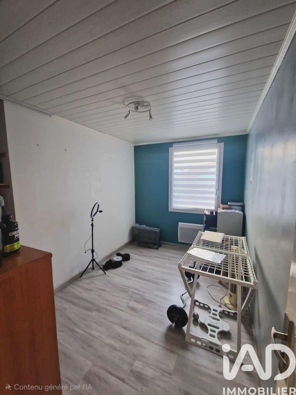 Maison - 92 m² - 5 pièces