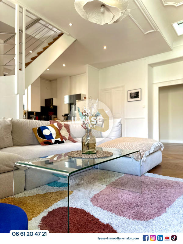 Appartement - 125 m² - 5 pièces