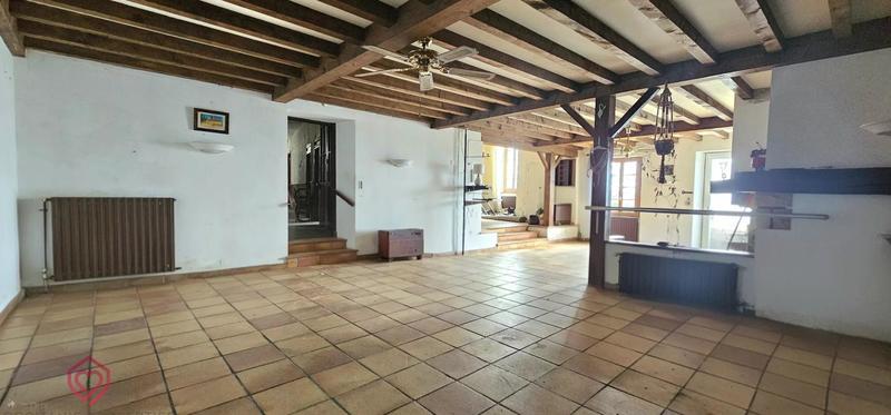 Maison - 371 m² - 10 pièces