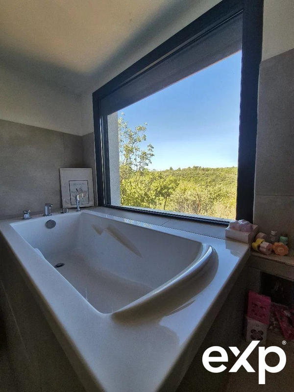 Maison - 163 m² - 4 pièces