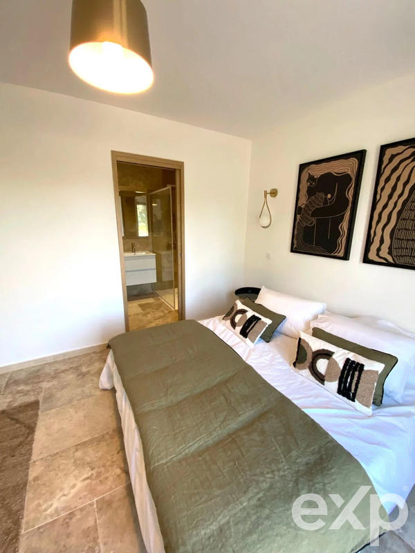 Villa - 137 m² - 4 pièces