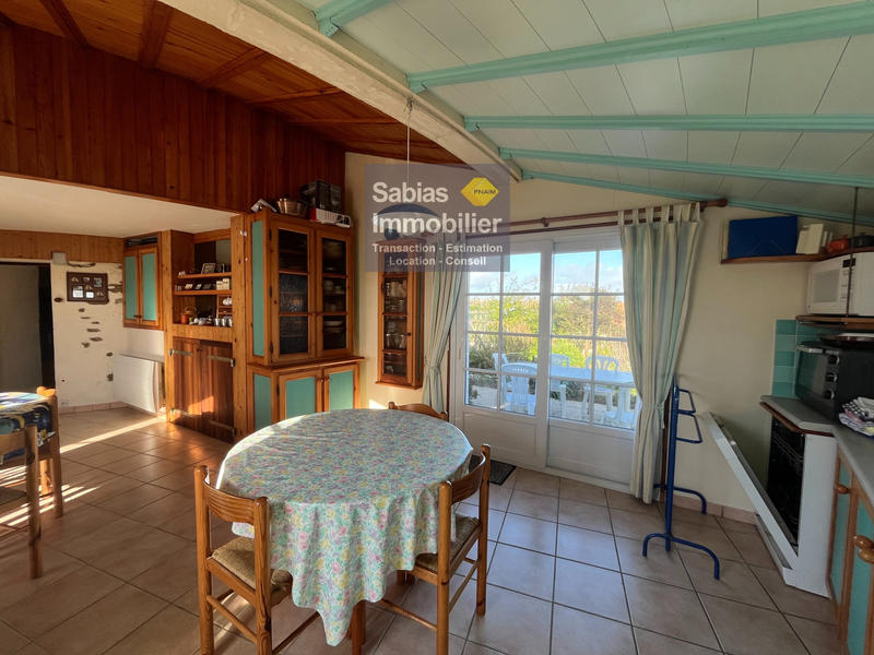 Maison - 97 m² - 6 pièces