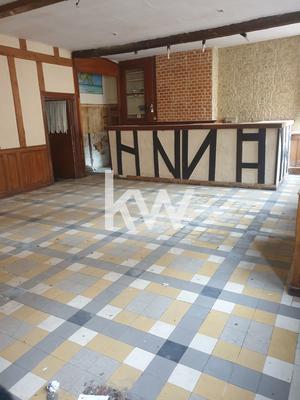 Immeuble mixte - 200 m² - 9 pièces