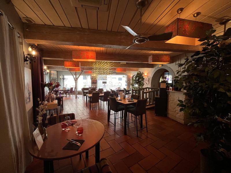 Fonds de commerce - 720 m²