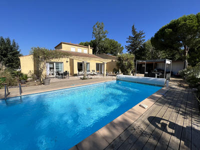 Villa - 188 m² - 6 pièces