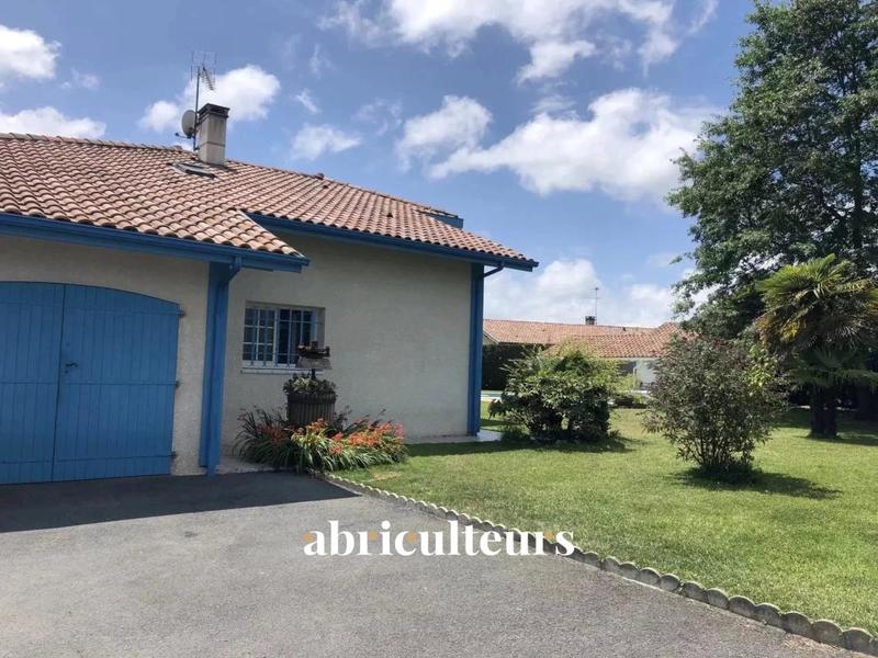 Maison ancienne - 160 m² - 5 pièces