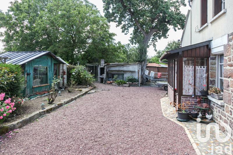 Maison - 93 m² - 5 pièces