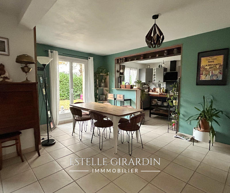 Maison - 122 m² - 6 pièces