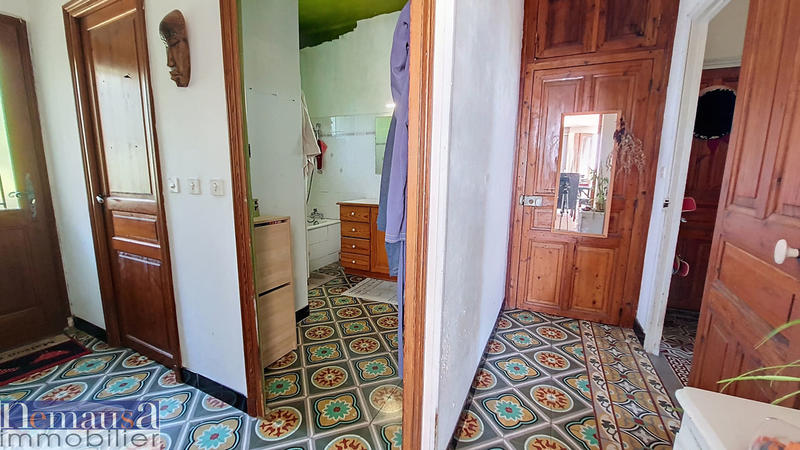 Villa - 239 m² - 9 pièces