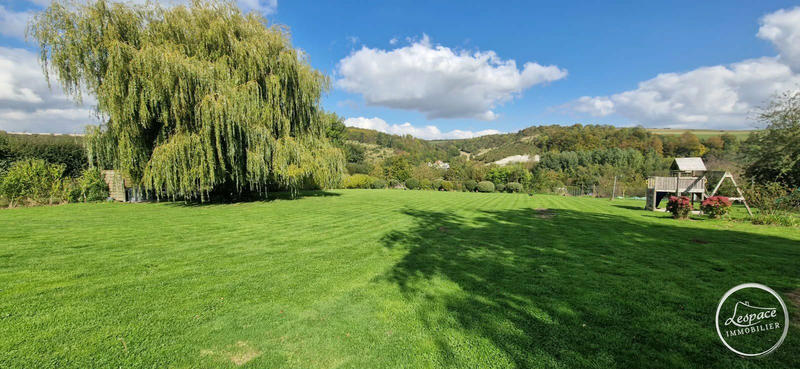 Maison - 186 m² - 8 pièces