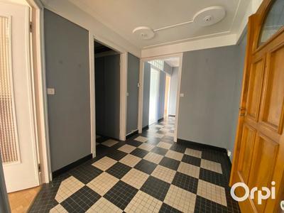 Appartement - 119 m² - 4 pièces