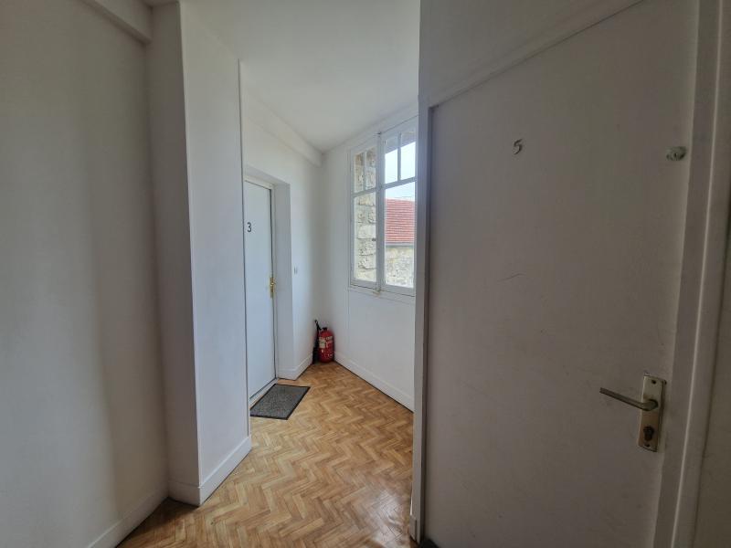 Immeuble - 217 m² - 10 pièces