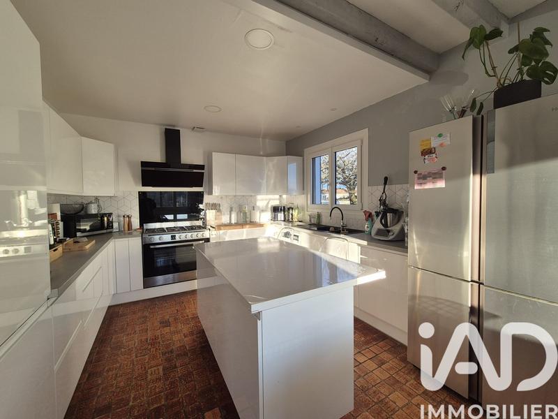 Maison - 100 m² - 4 pièces