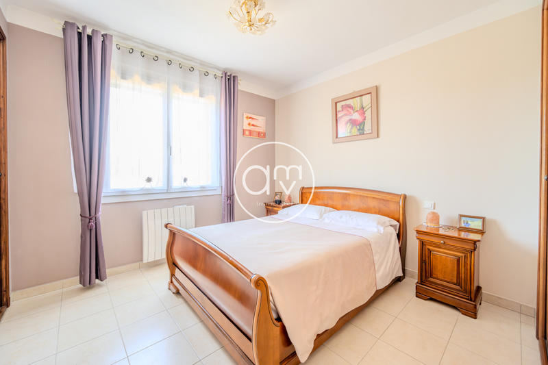 Maison - 148 m² - 6 pièces