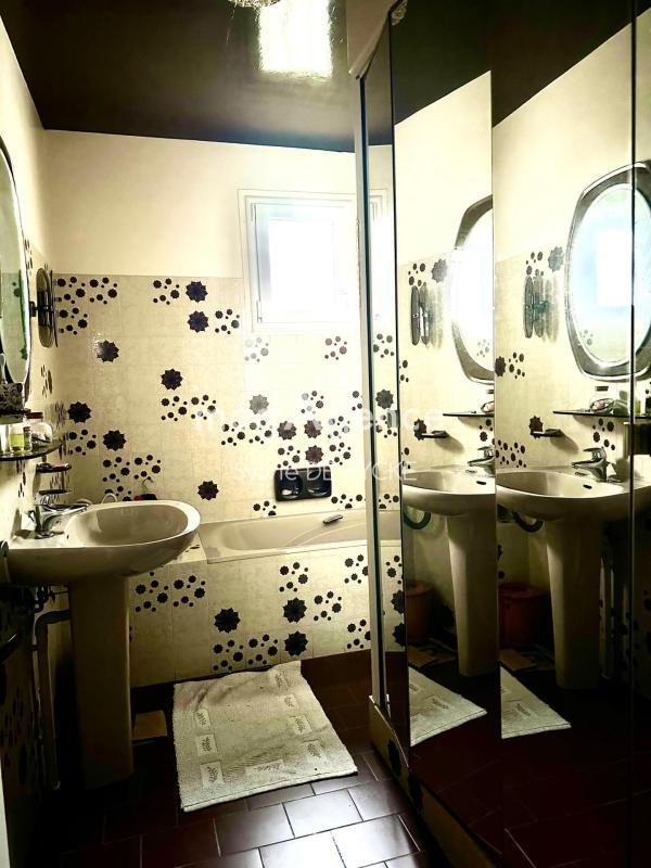 Maison - 85 m² - 3 pièces