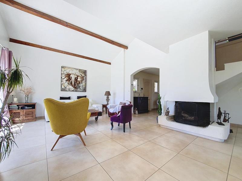 Villa - 195 m² - 4 pièces