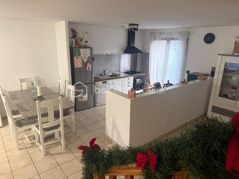 Maison traditionnelle - 102 m² - 4 pièces