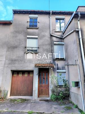 Maison - 450 m² - 8 pièces