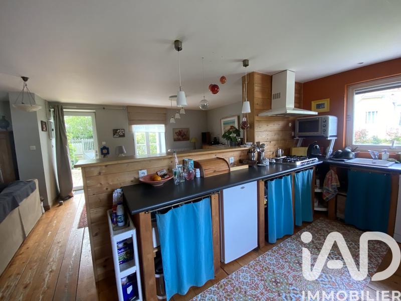 Maison de village - 90 m² - 3 pièces