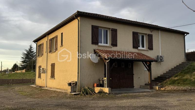 Maison - 96 m² - 4 pièces