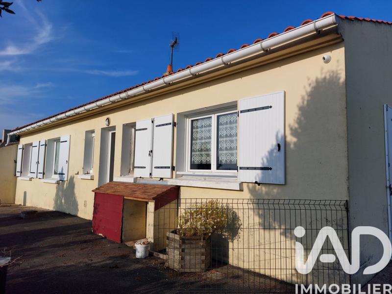 Maison - 93 m² - 5 pièces