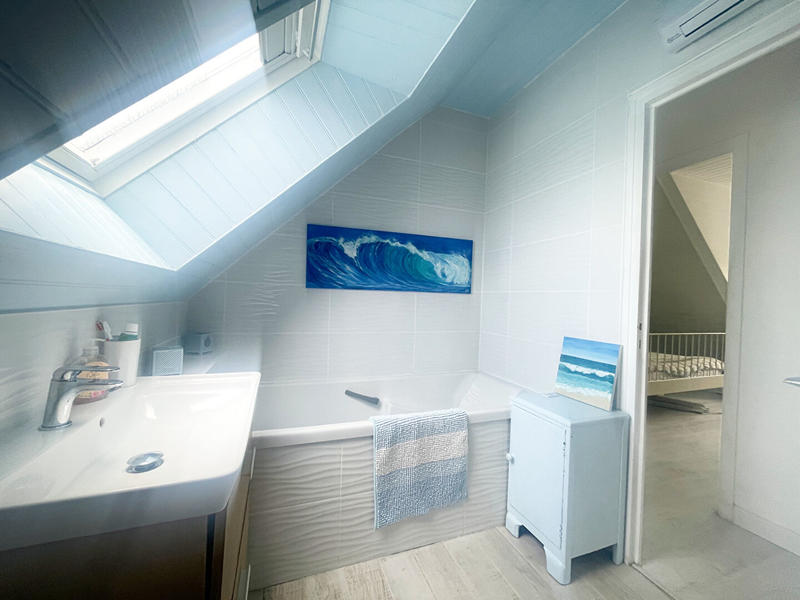 Maison - 123 m² - 7 pièces