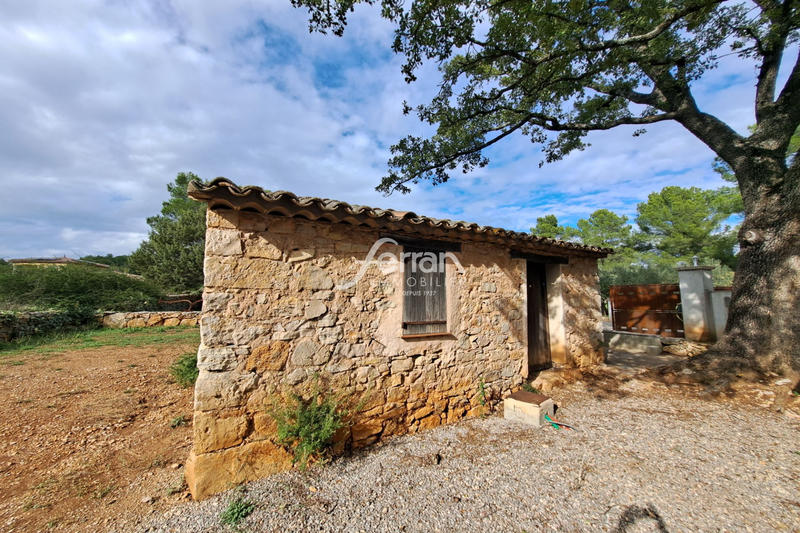 Maison - 203 m² - 6 pièces