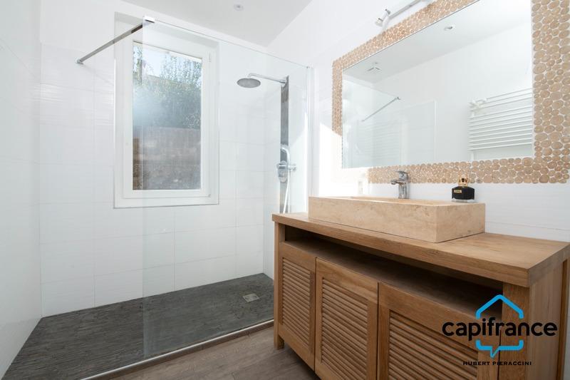 Maison - 103 m² - 6 pièces