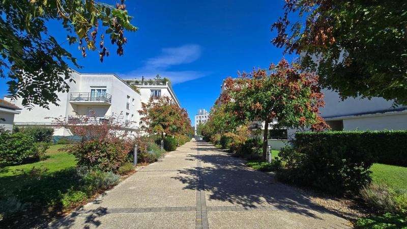 Appartement - 129 m² - 4 pièces