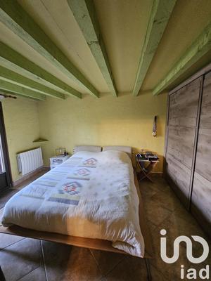 Maison - 200 m² - 4 pièces