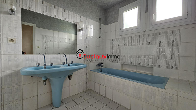 Maison - 145 m² - 7 pièces