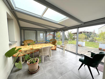 Maison - 99 m² - 4 pièces