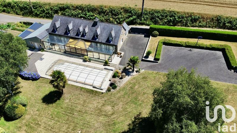 Maison - 167 m² - 8 pièces