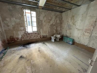 Maison traditionnelle - 150 m² - 9 pièces